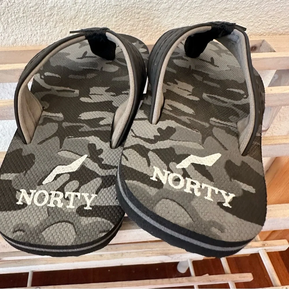 NORDY Kids Camo Flip Flops Black and Gray 11